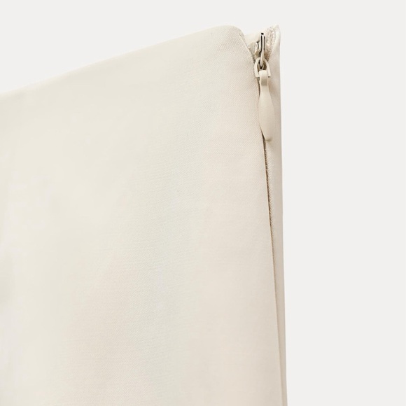 🦋Bloggers Favorite🦋 NWT Zara Satin Effect Bow Accent Mini Skirt Size M - Picture 14 of 16